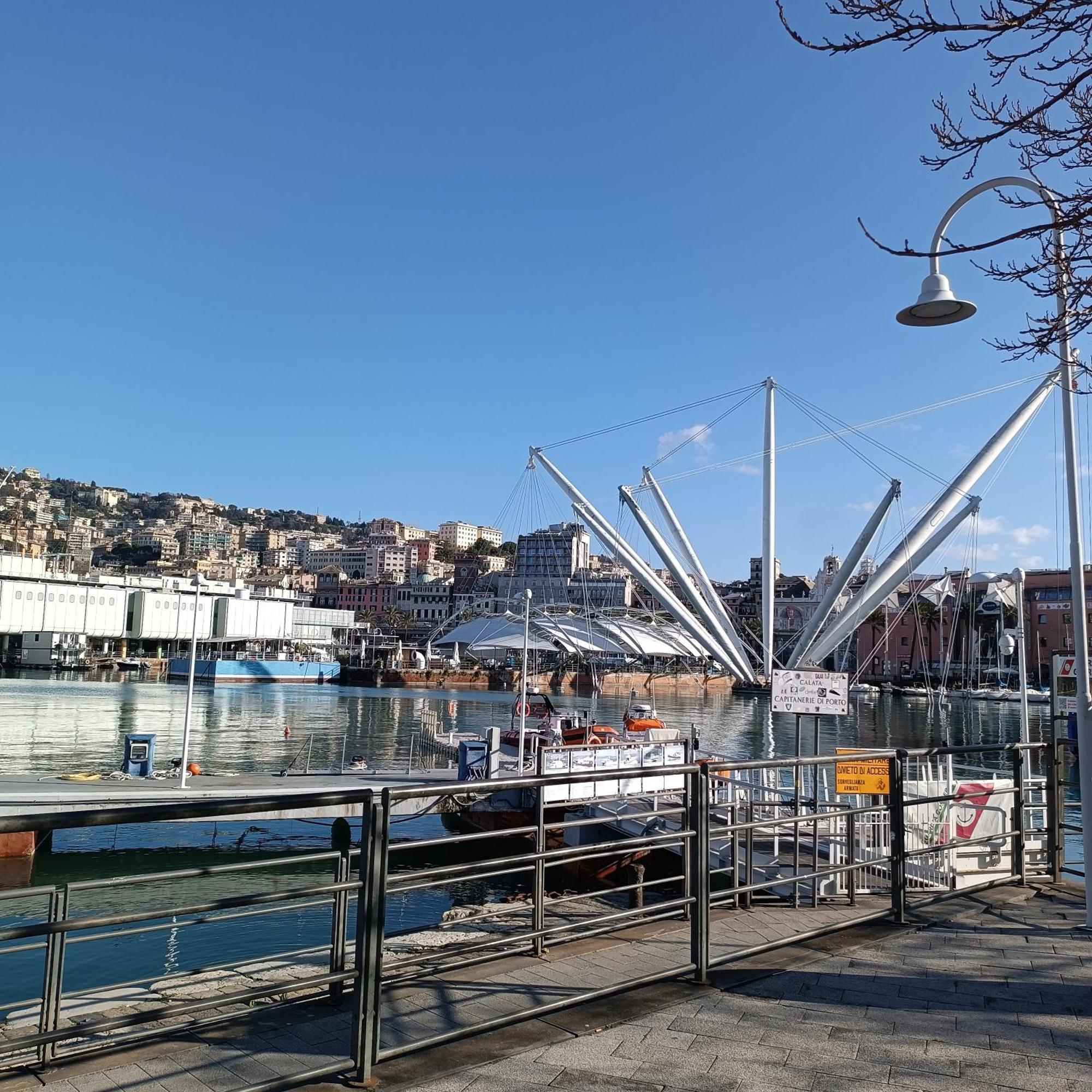 Appartamento Pietra Di Mare, Porto Antico Генуя Екстер'єр фото